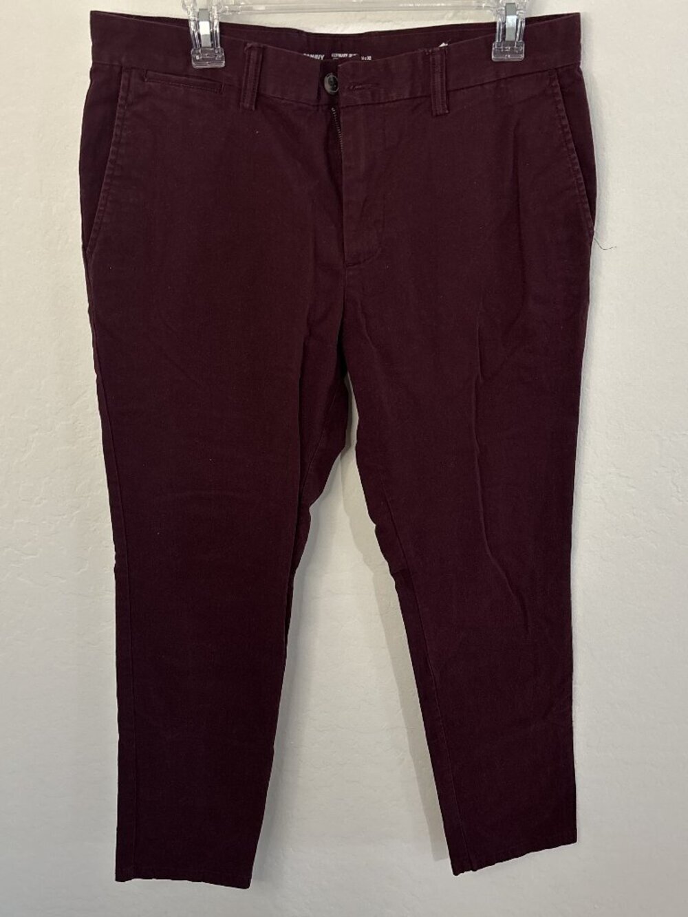 Old Navy Ultimate Slim Built-In Flex Burgundy Pants | 34x32